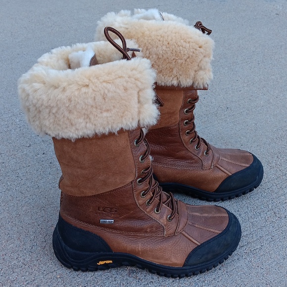 UGG Adirondack Tall Brown Leather Shearling Boots Womens Size 9 - Picture 3 of 11